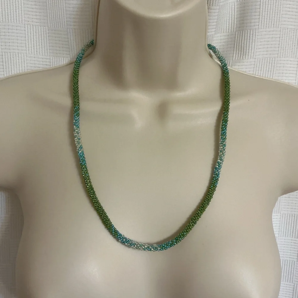 Elegant Green and Blue Beaded Necklace